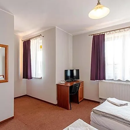 Mini-hôtel Bachus 2*