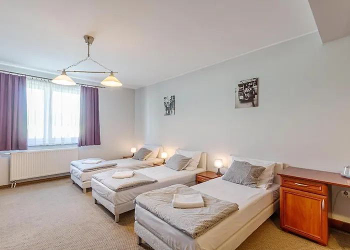 Bachus 2* Домброва-Гурнича